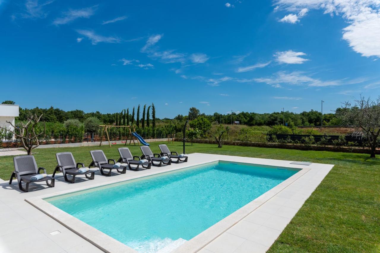 Villa Dafna Poreč Exterior foto